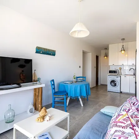 Seawaves 1- Bedroom Near Meneou Apartament Larnaca