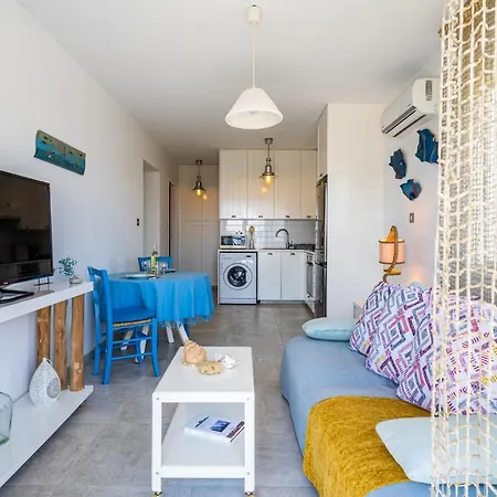 Seawaves 1- Bedroom Near Meneou Larnaca